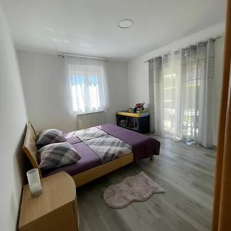 Adria * Kaštela