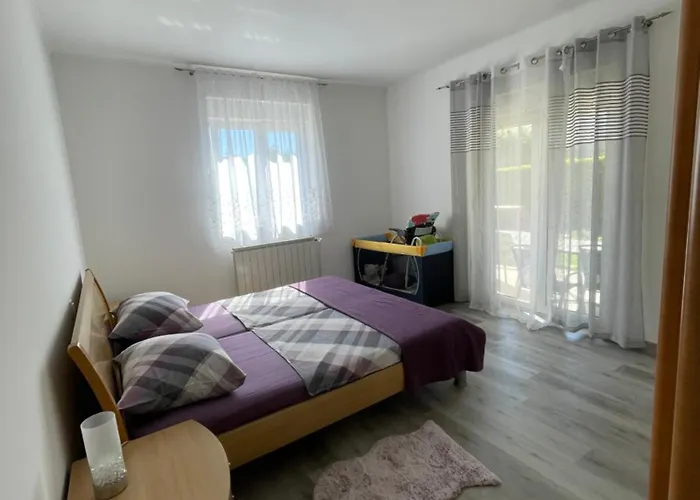 Adria * Kaštela